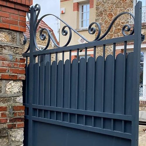 Le Portail en Aluminium : Une Solution Durable et Esthétique pour votre Maison